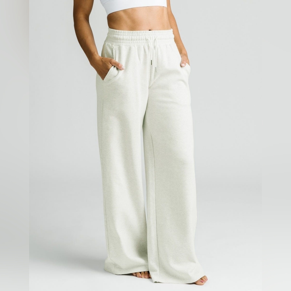 NWT Zyia Retreat Wide Leg Joggers 32” Size Large